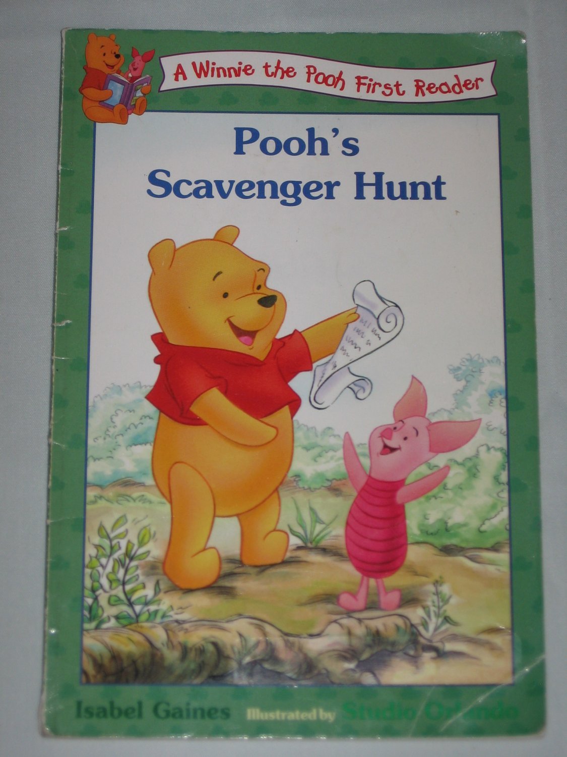 Pooh's Scavenger Hunt (Winnie the Pooh First Readers, #19)