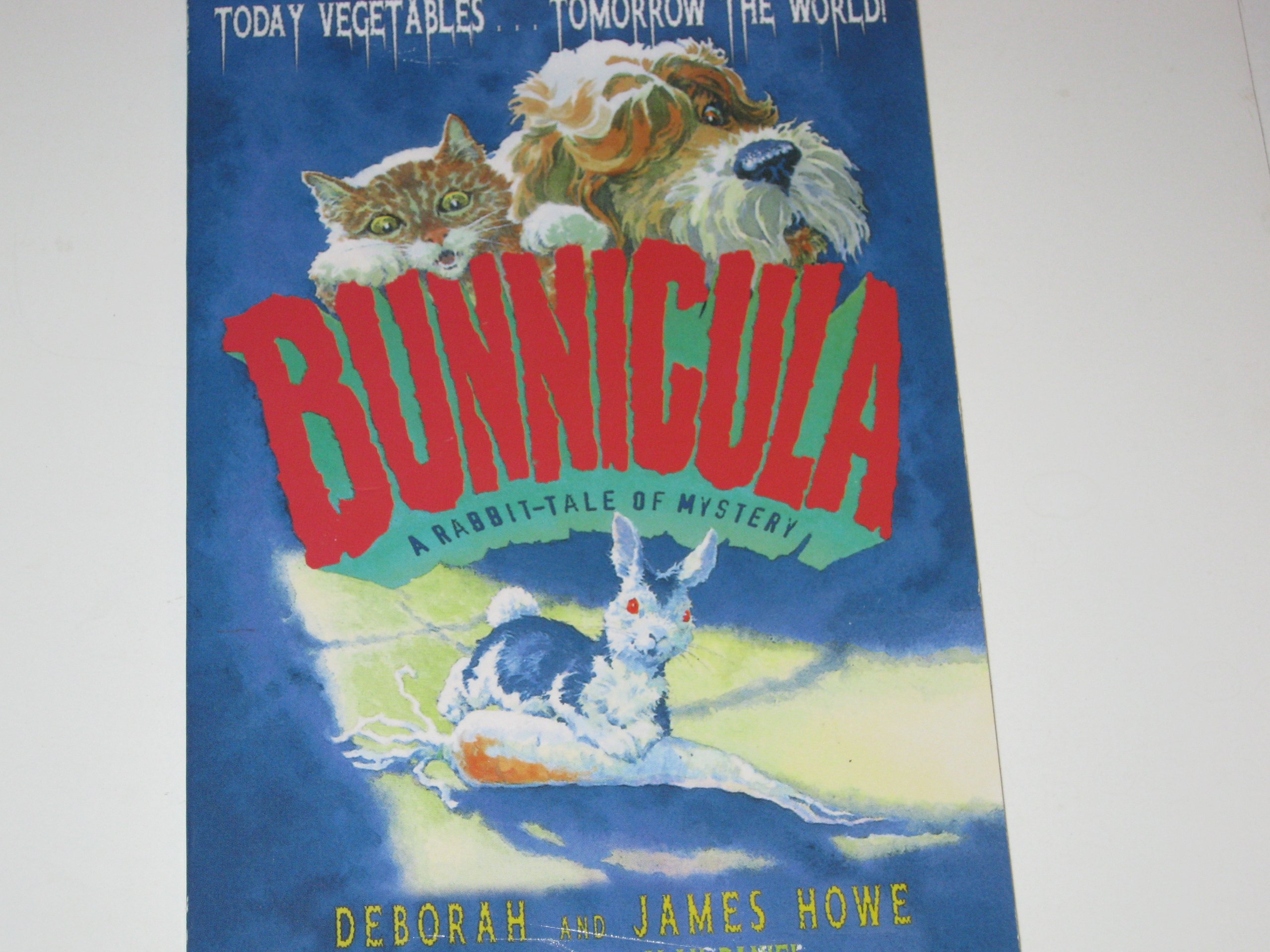 Bunnicula : A Rabbit-Tale of Mystery (Bunnicula Ser.)
