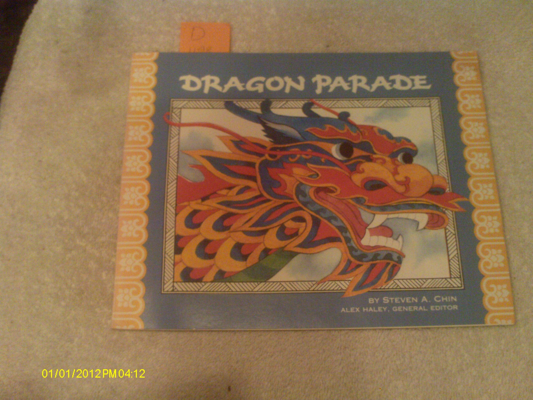 Dragon Parade: A Chinese New Year Story (Stories of America)