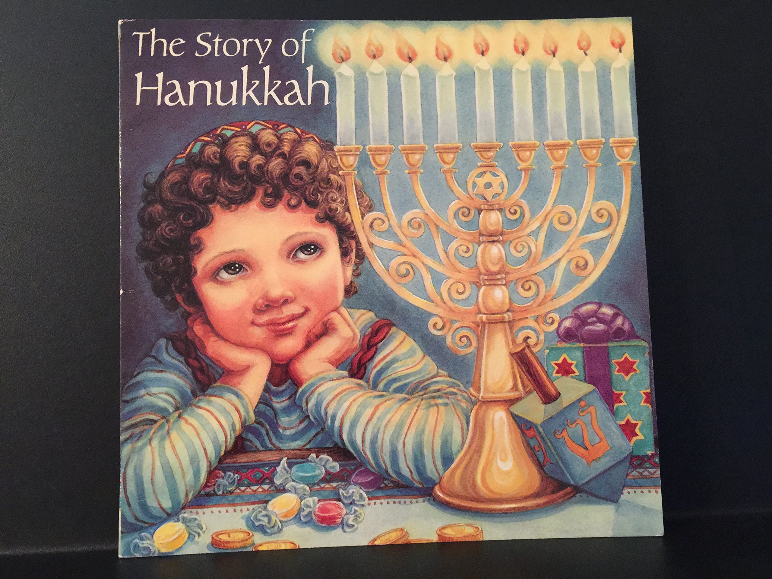 The Story of Hanukkah (Pictureback(R))