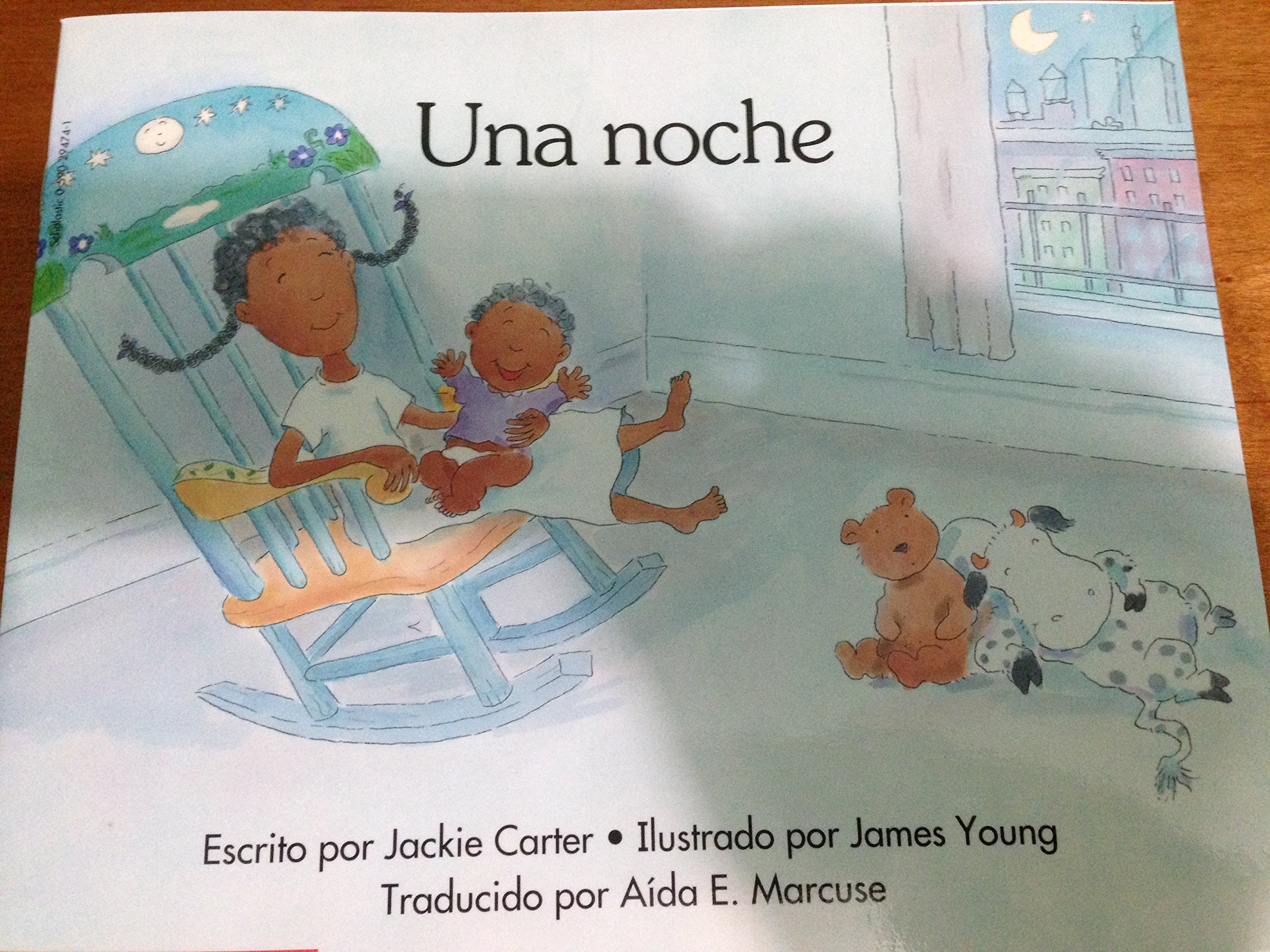 Un Nochea (Spanish Edition)