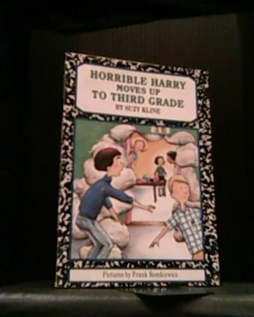 Horrible Harry Moves Up to Third Grade