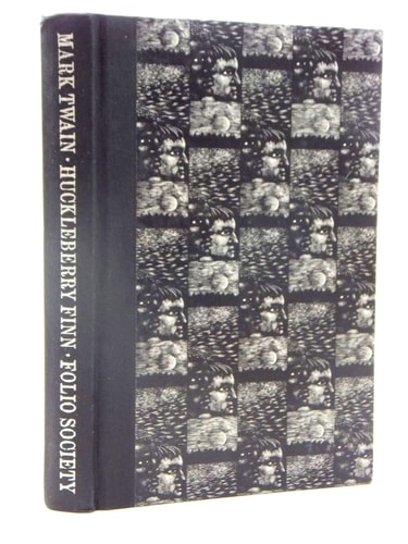 Adventures of Huckleberry Finn: With Connections (HRW Library)