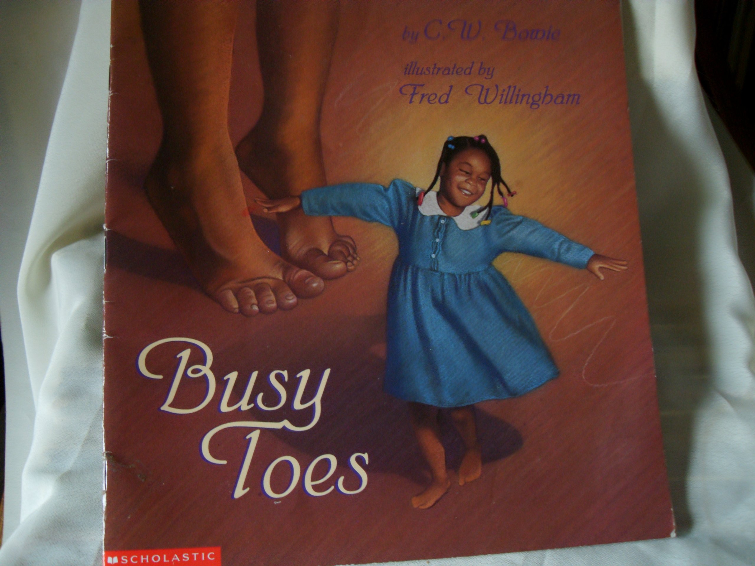 Busy Toes