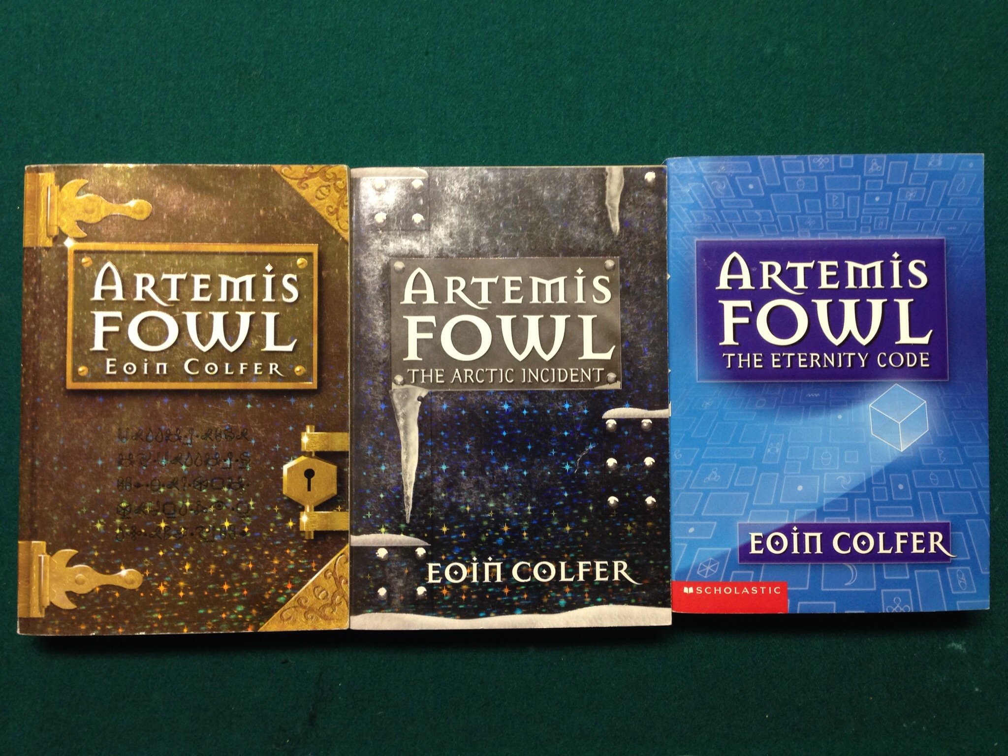 Artemis Fowl (Artemis Fowl #1)