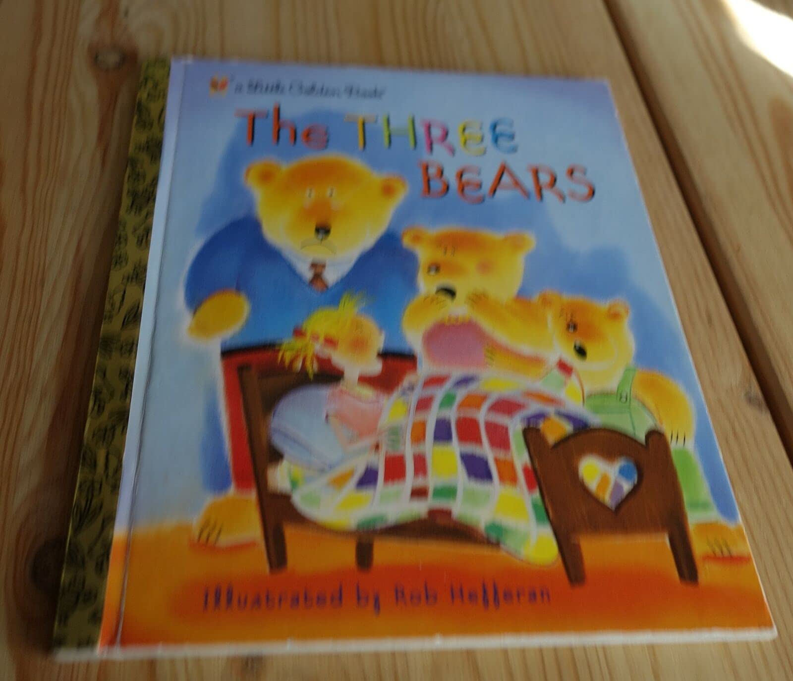 The Three Bears (Little Golden Book)