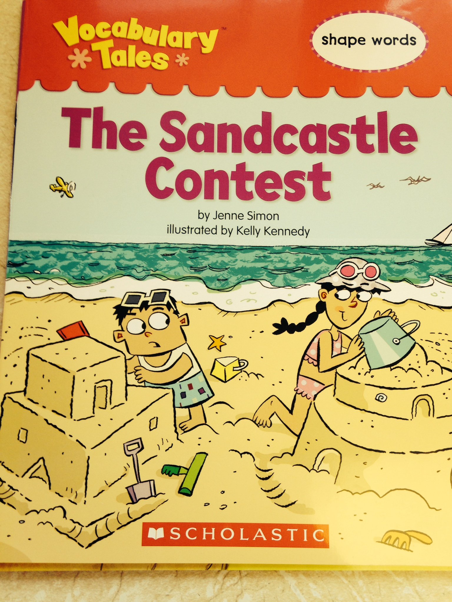 The Sandcastle Contest - Vocabulary Tales - Shape Words by Jenne simon (2009-05-03)