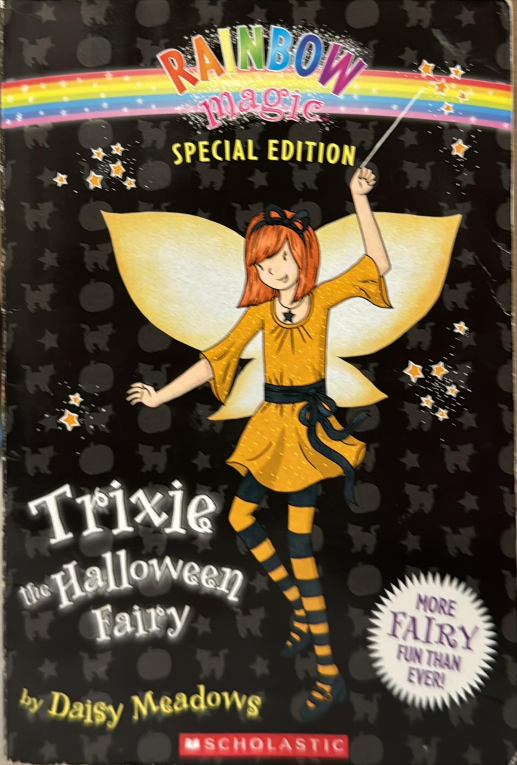 Trixie the Halloween Fairy: Rainbow Magic Special Edition