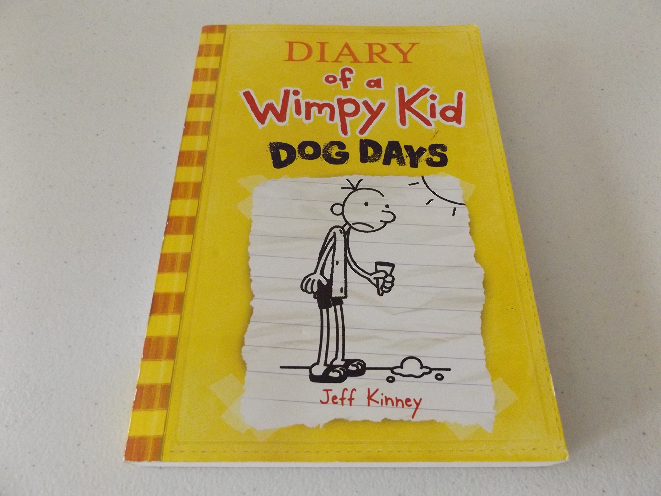 Dog Days (Diary of a Wimpy Kid)