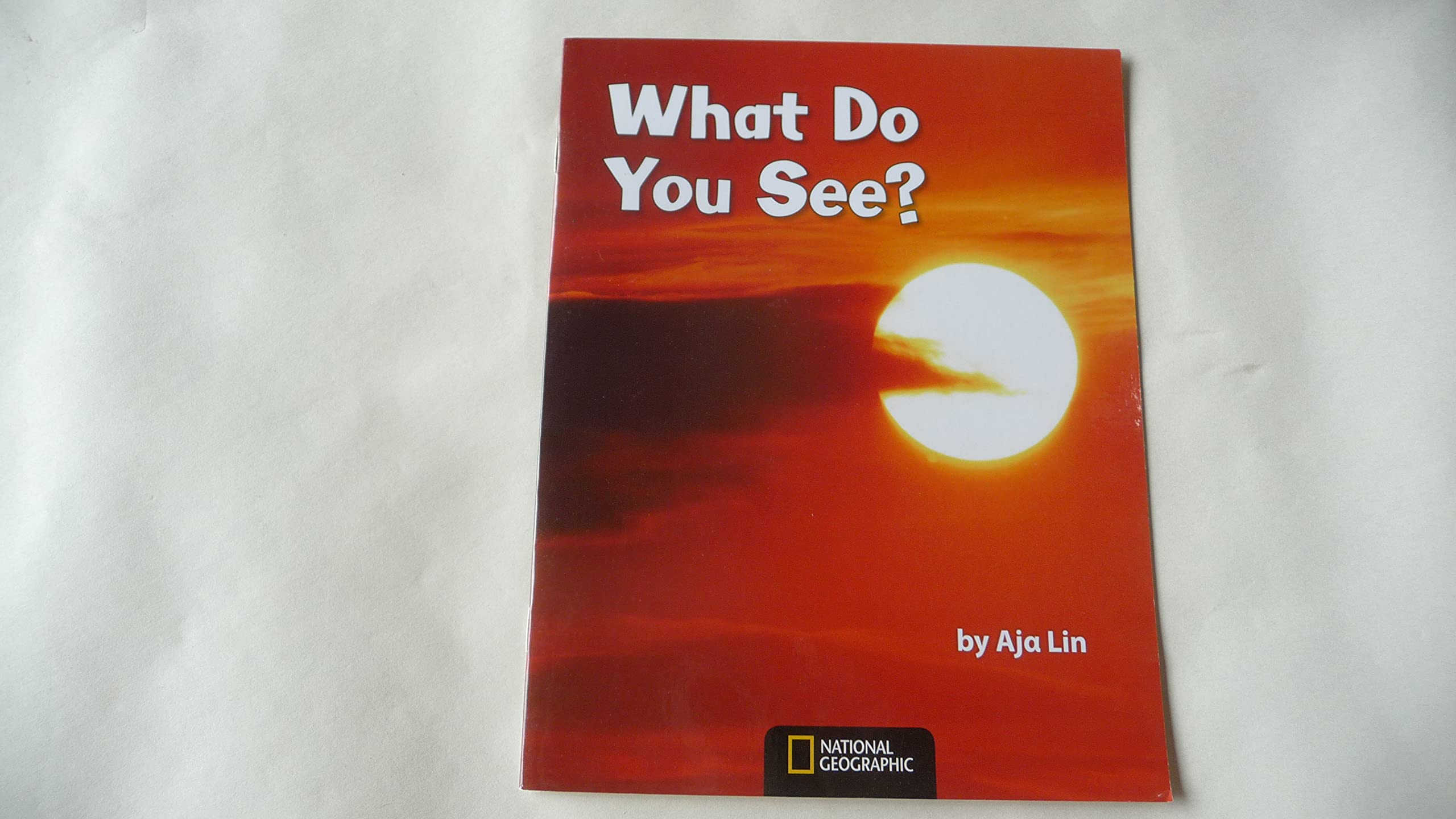 Reach A (Read Together Student Books): What Do You See?