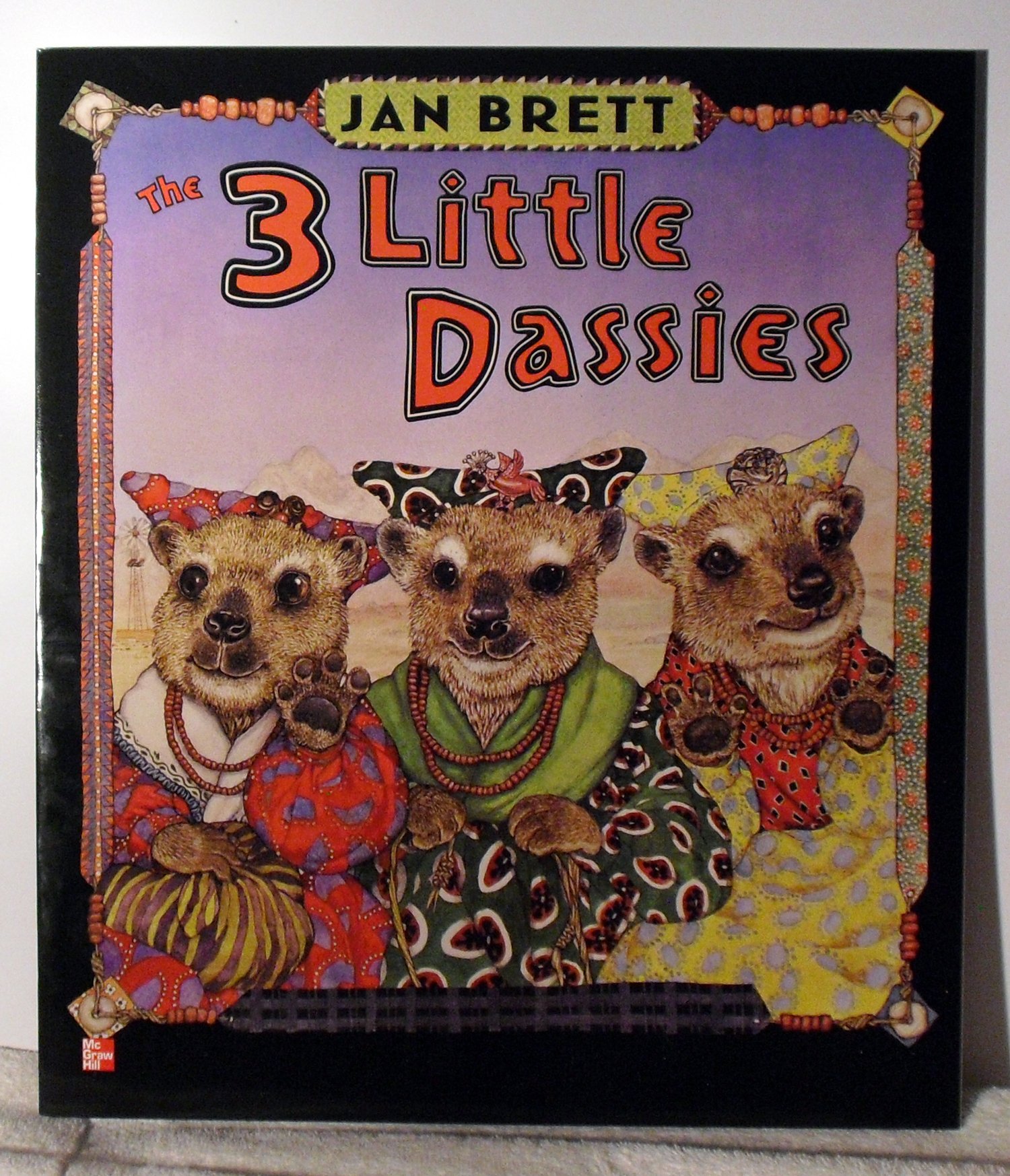 Reading Wonders Literature Big Book: Three Little Dassies Grade 1 (ELEMENTARY CORE READING)